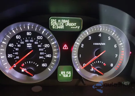 2011 Volvo C70 T5 z USA, uszkodzony, nr VIN YV1672MC9BJ112678